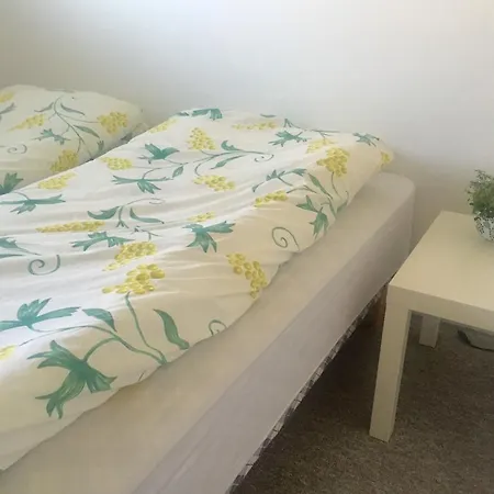 Trampedach Bed & Bath