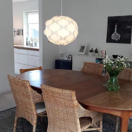 Гостевой дом Trampedach Bed & Bath Ольборг